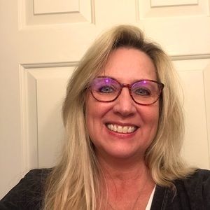 Meet your Posher, Lesa